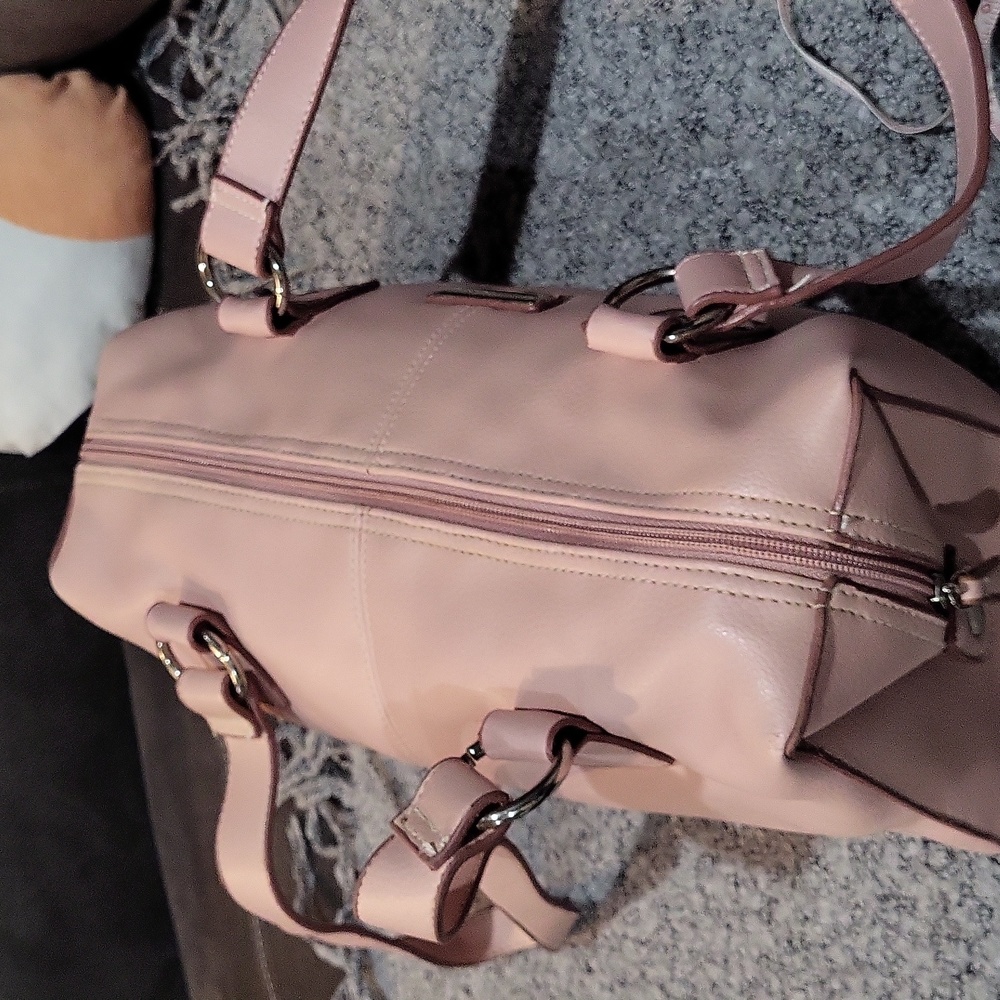 Rosetti Purse 🩷 - Picture 7 of 15